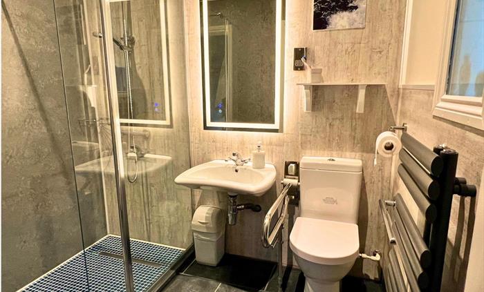 Accessible ensuite shower room